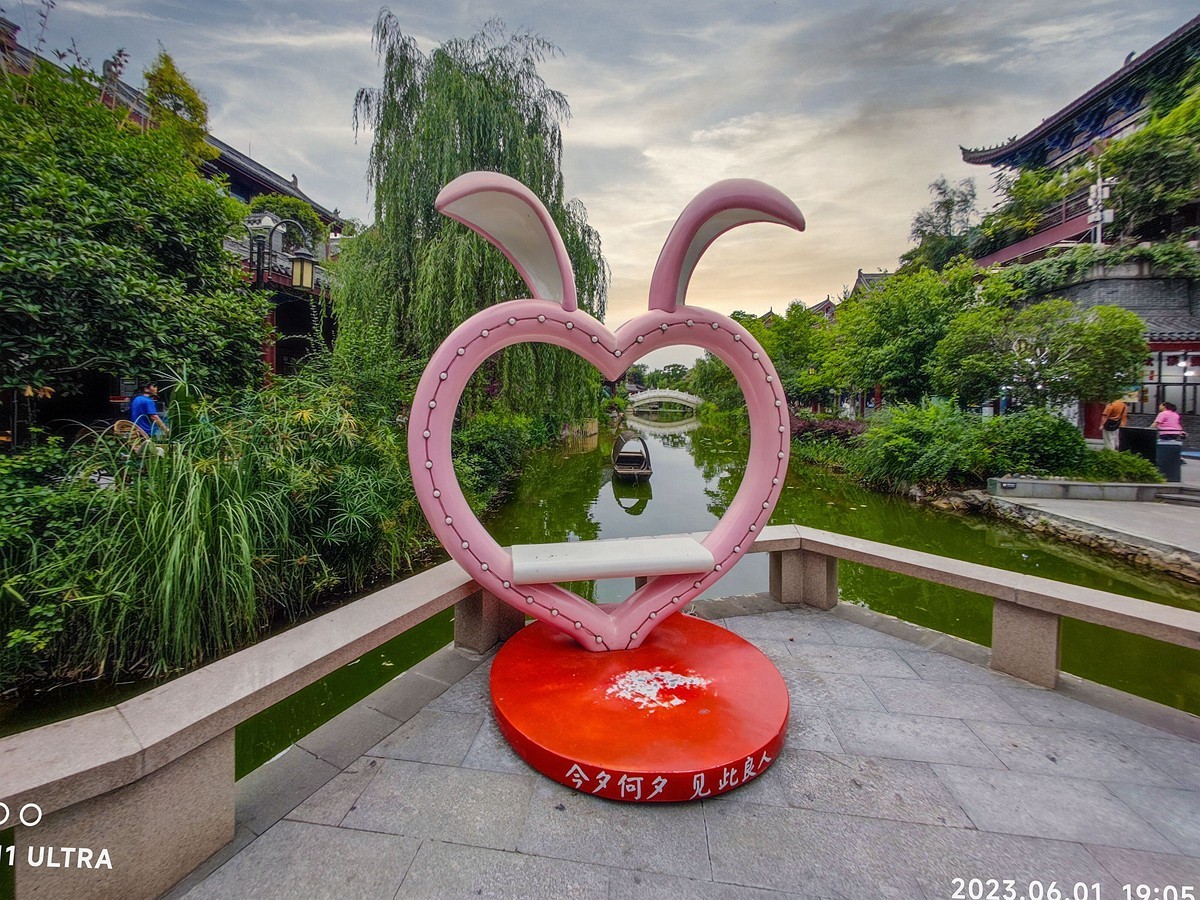 上海～成都～拉萨骑游随拍（44）网红打卡地——水街（续五）