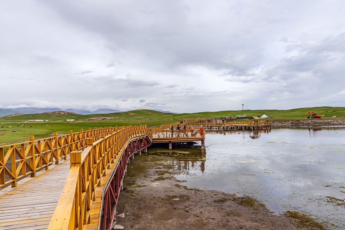 旅游记录 ：新疆 · 穿越独库公路 · 第二天 · 巴音布鲁克草原 · 天鹅家园