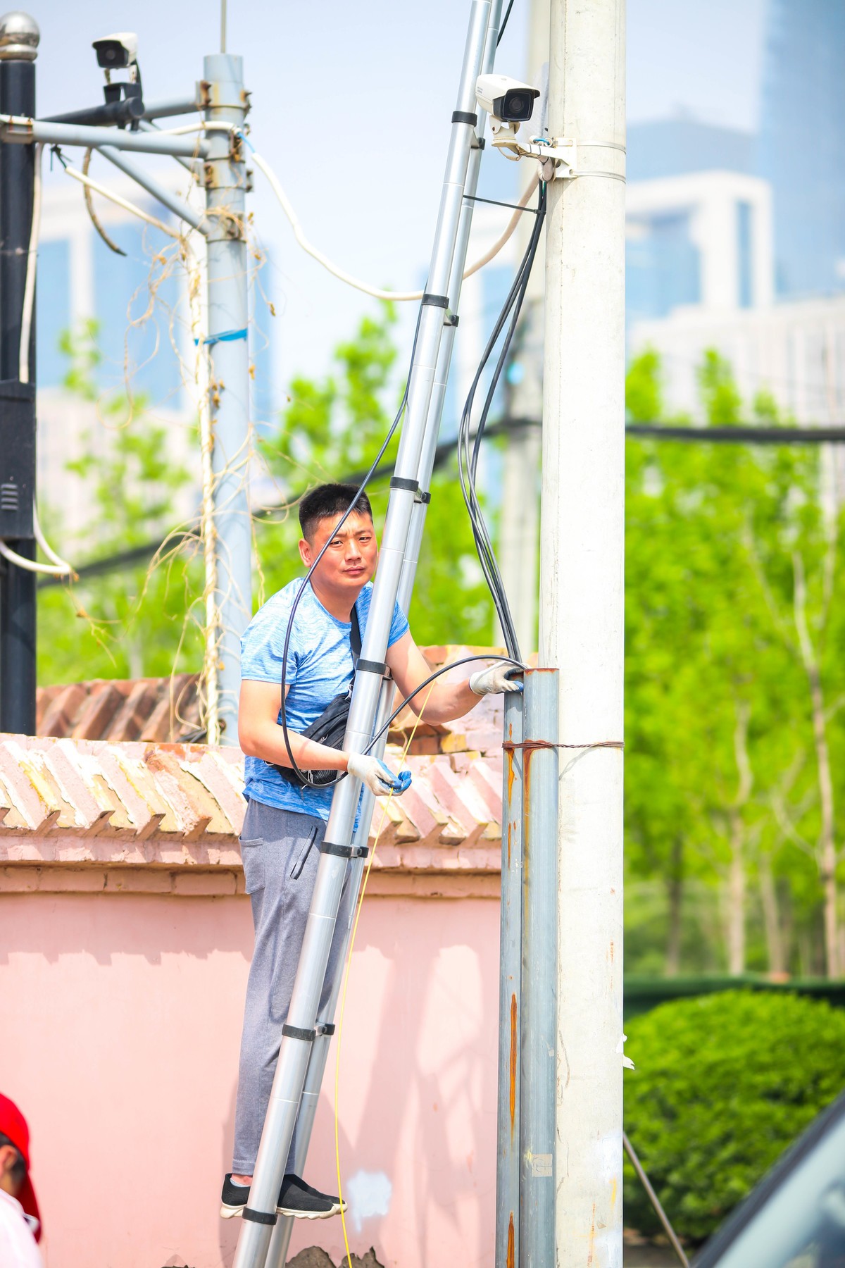 佳能6d2+国产中一光学135mmF2.5手动镜头抓怕人像、运动、飞鸟