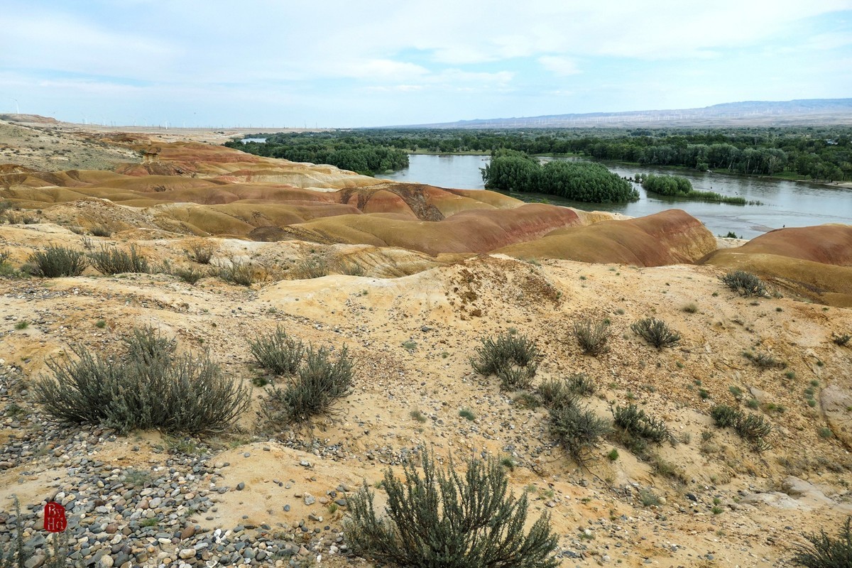新疆游拍-额尔齐斯河五彩滩1