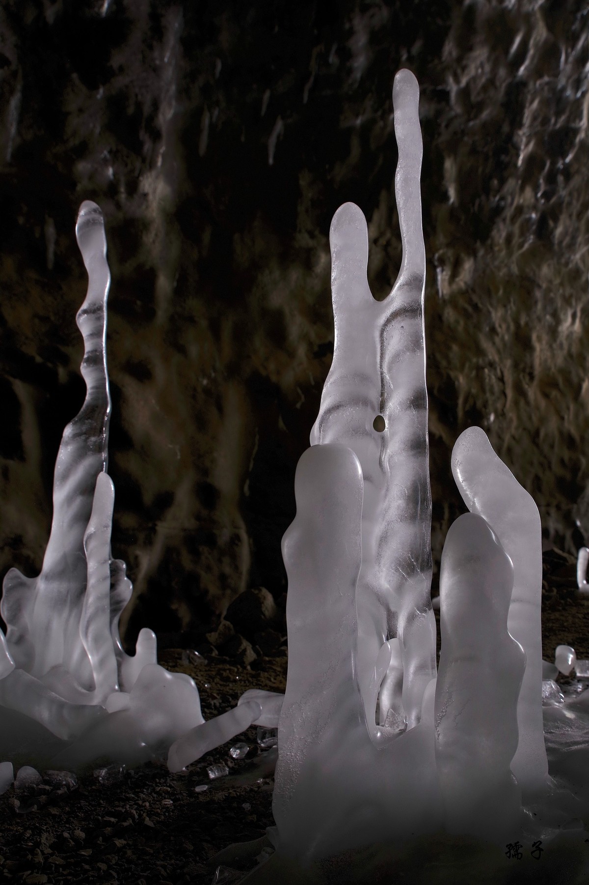 k1+24-70镜头  长白山区的点水成冰