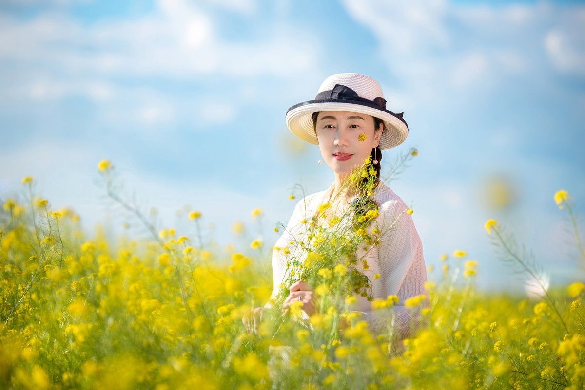 圣洁摇篮山人像