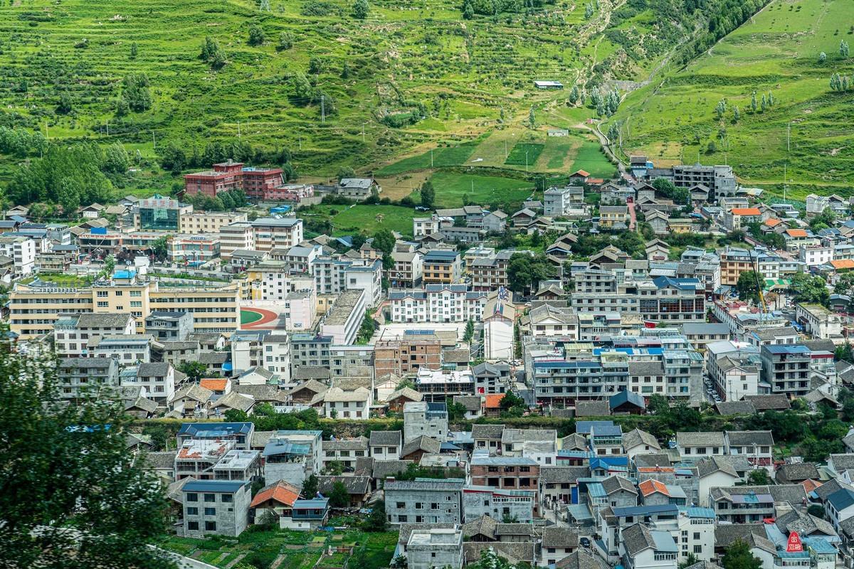 四川行(四) ----镇江关至黄龙途中的景色(续）