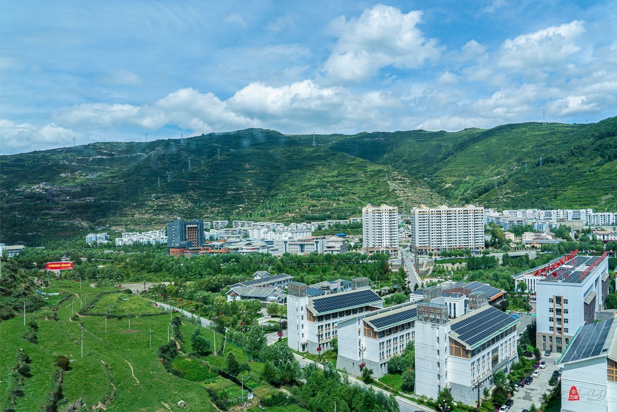 四川行(四) ----镇江关至黄龙途中的景色(续）