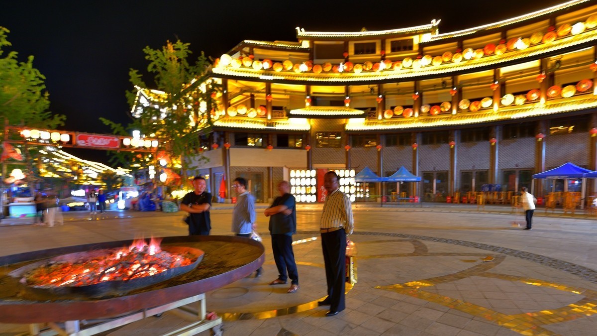 广元曾家山古街夜色4