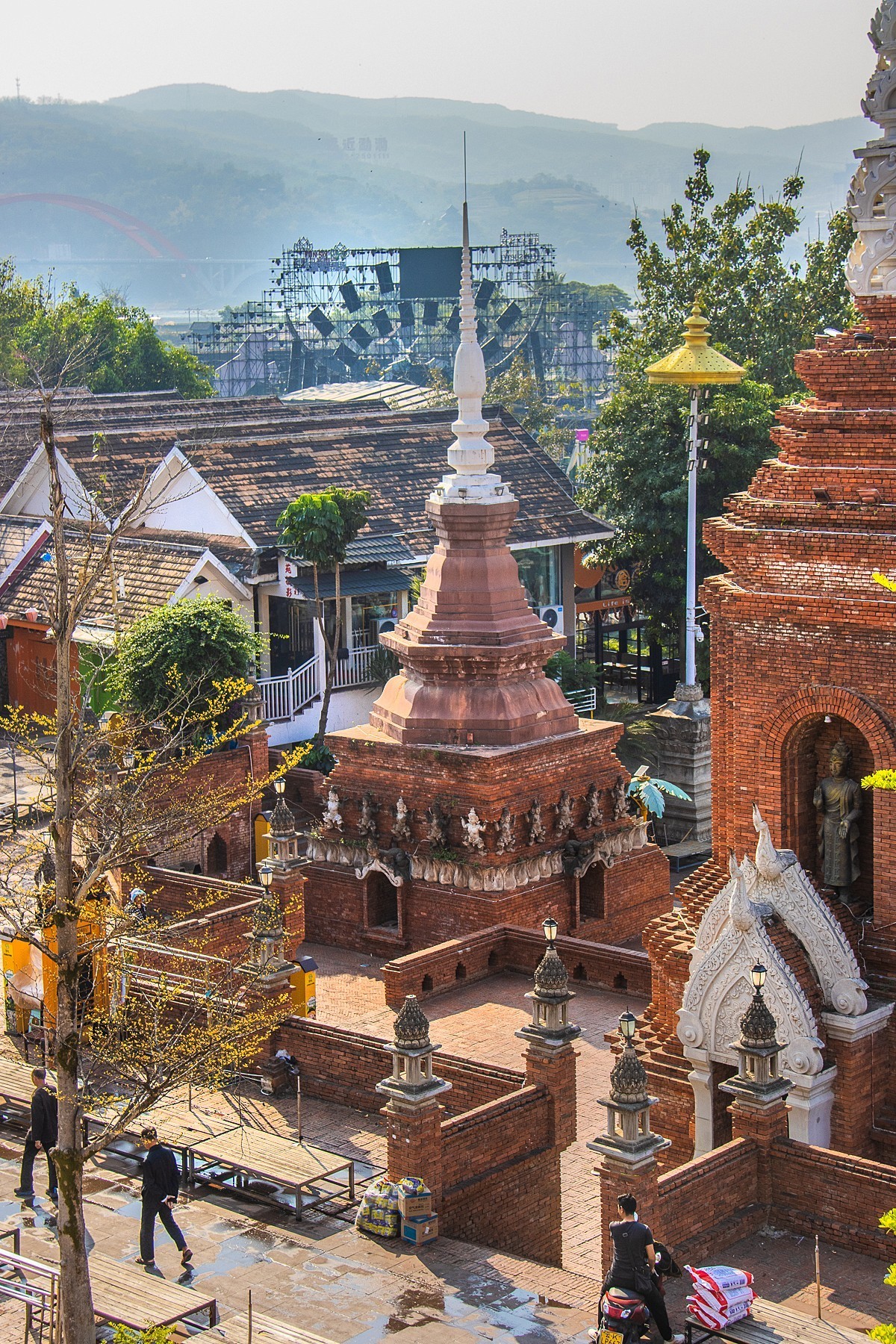 2025-02-05西双版纳大金塔寺