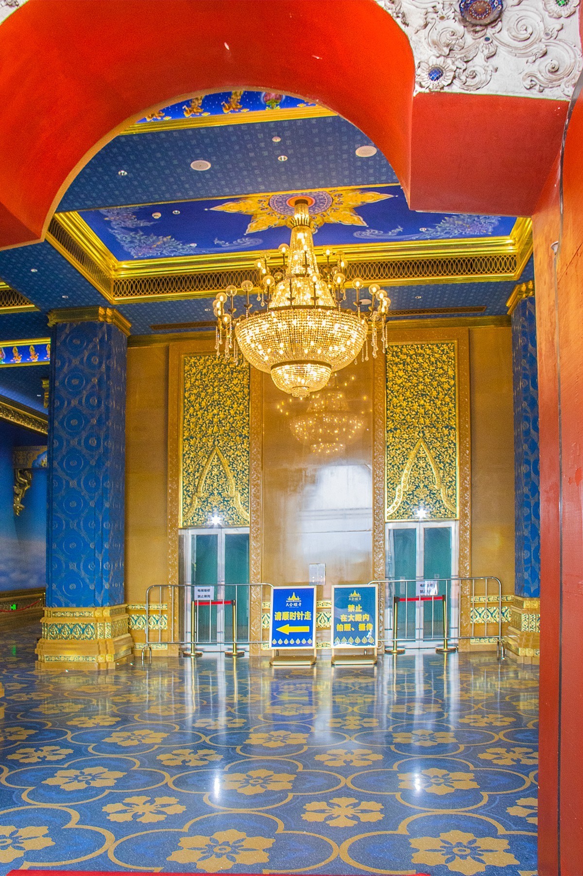 2025-02-05西双版纳大金塔寺