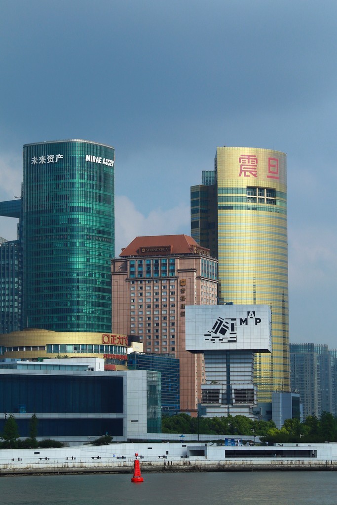 随手拍拍黄浦江边的建筑（7）
