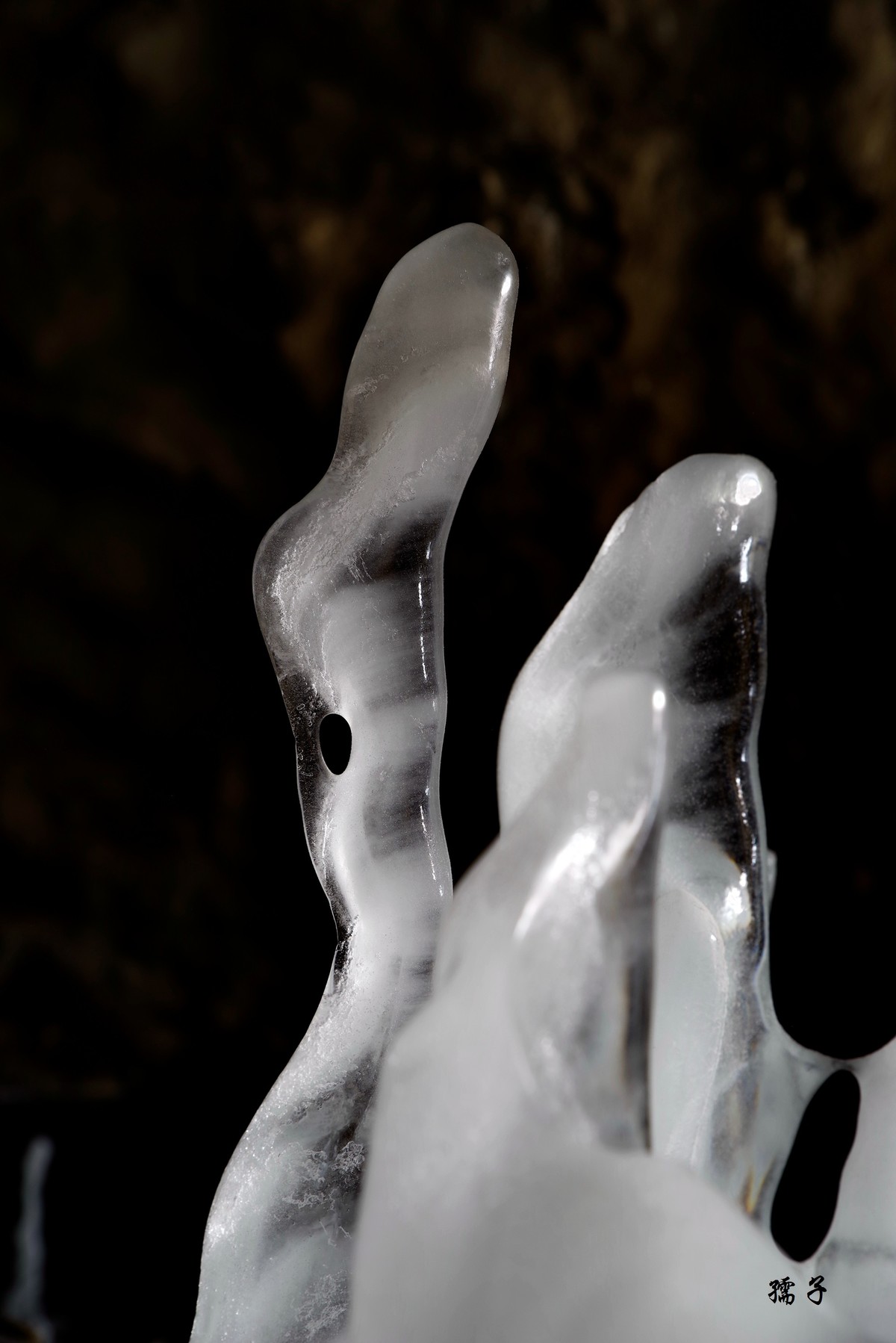 k1+24-70镜头  长白山区的点水成冰