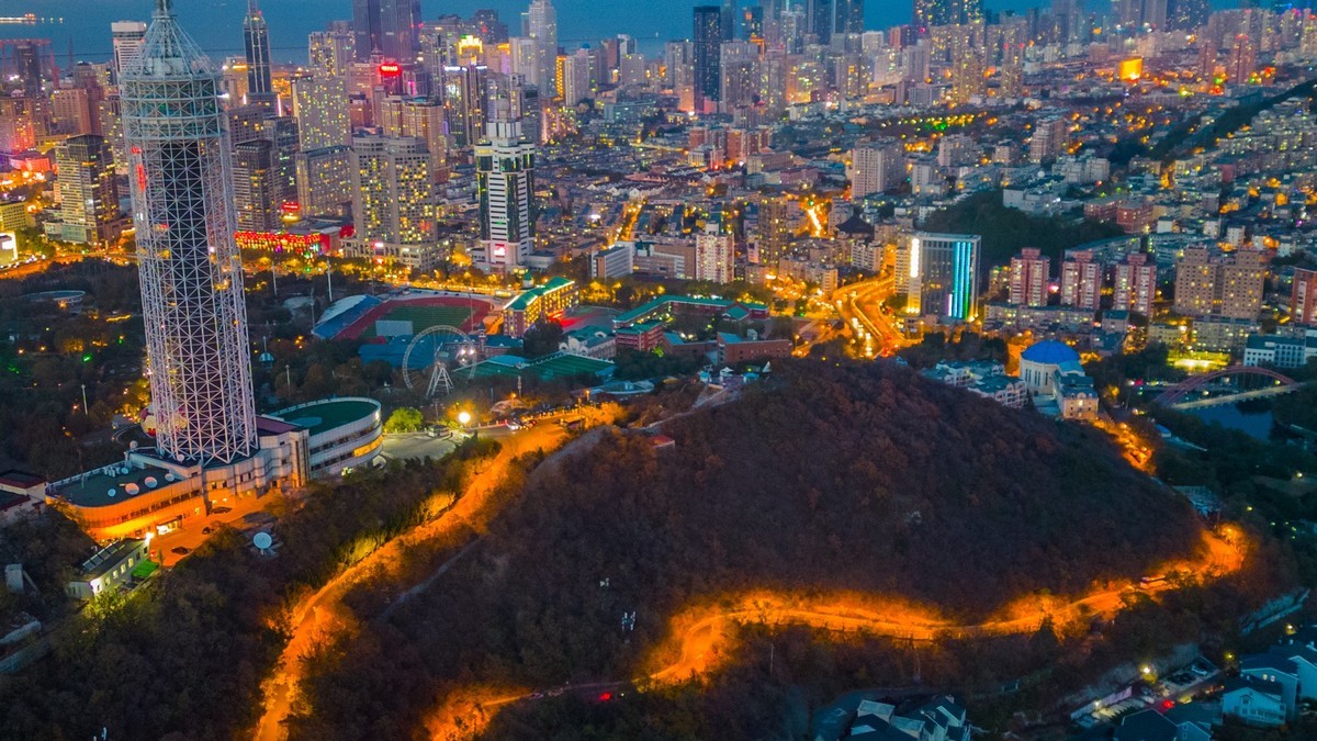 鸟瞰大连，华灯初上------