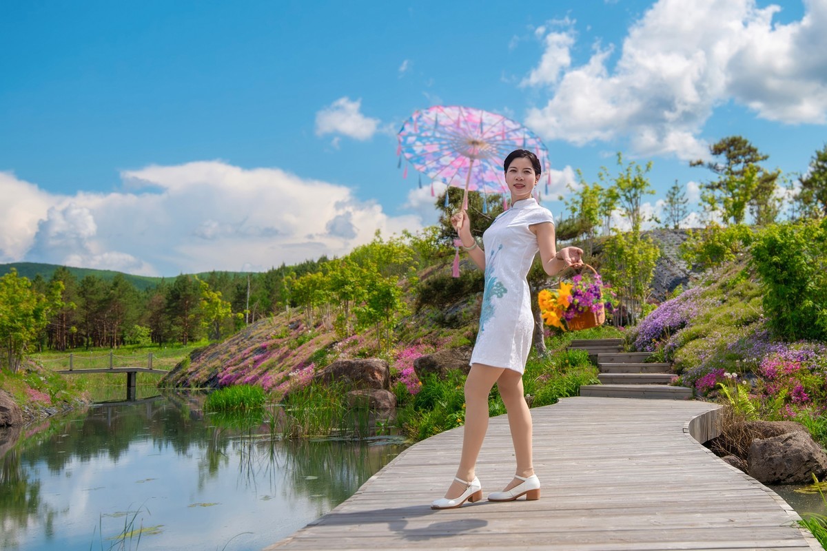 圣洁摇篮山人像