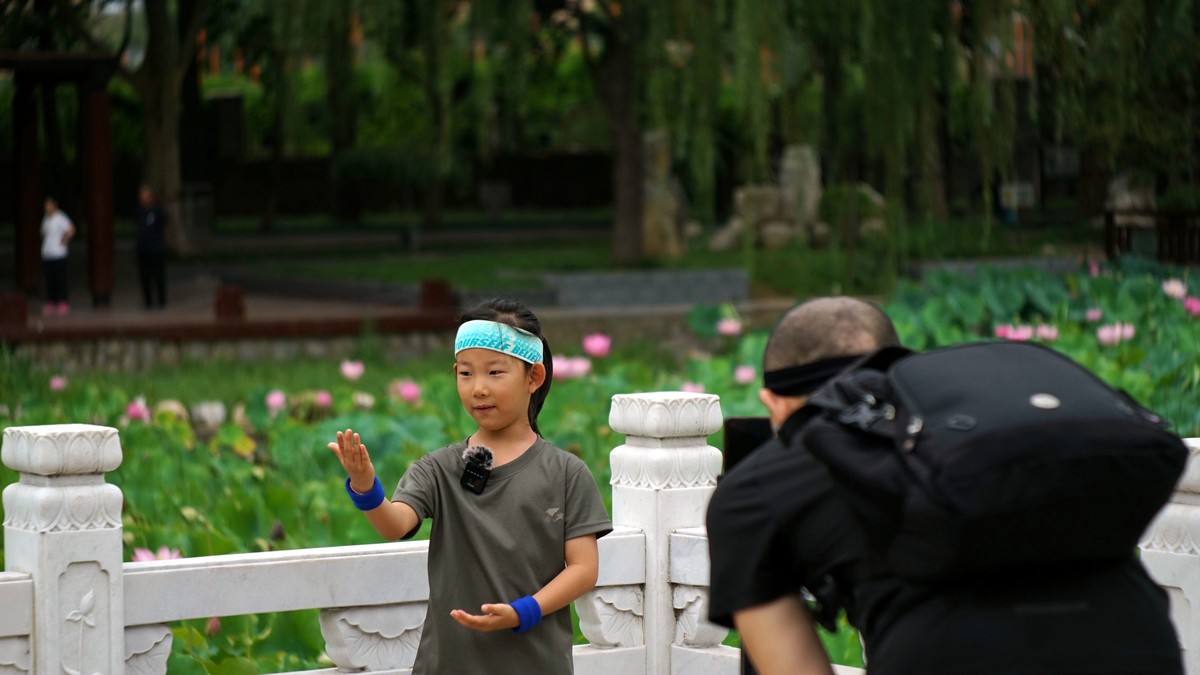 索尼A580)     荷塘遛弯儿随见随拍