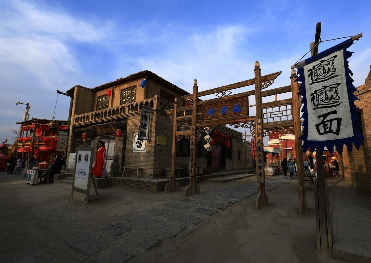 东方好莱坞——镇北堡西部影视城