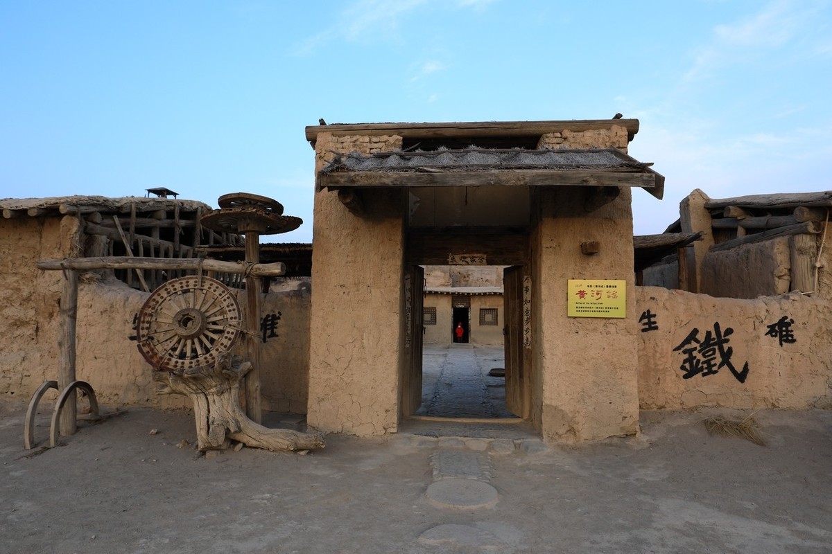 东方好莱坞——镇北堡西部影视城