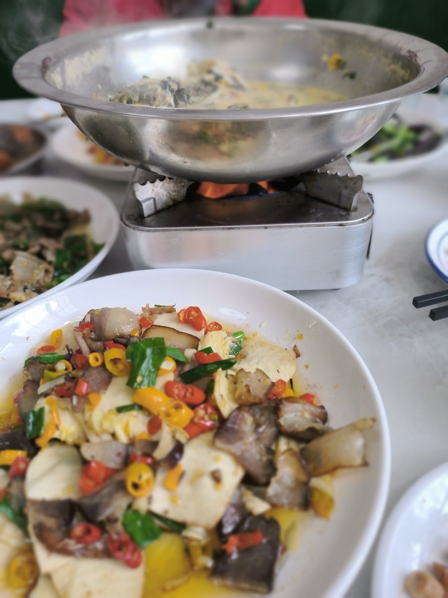 漫步星城 走街串巷（609）土灶里的锅气