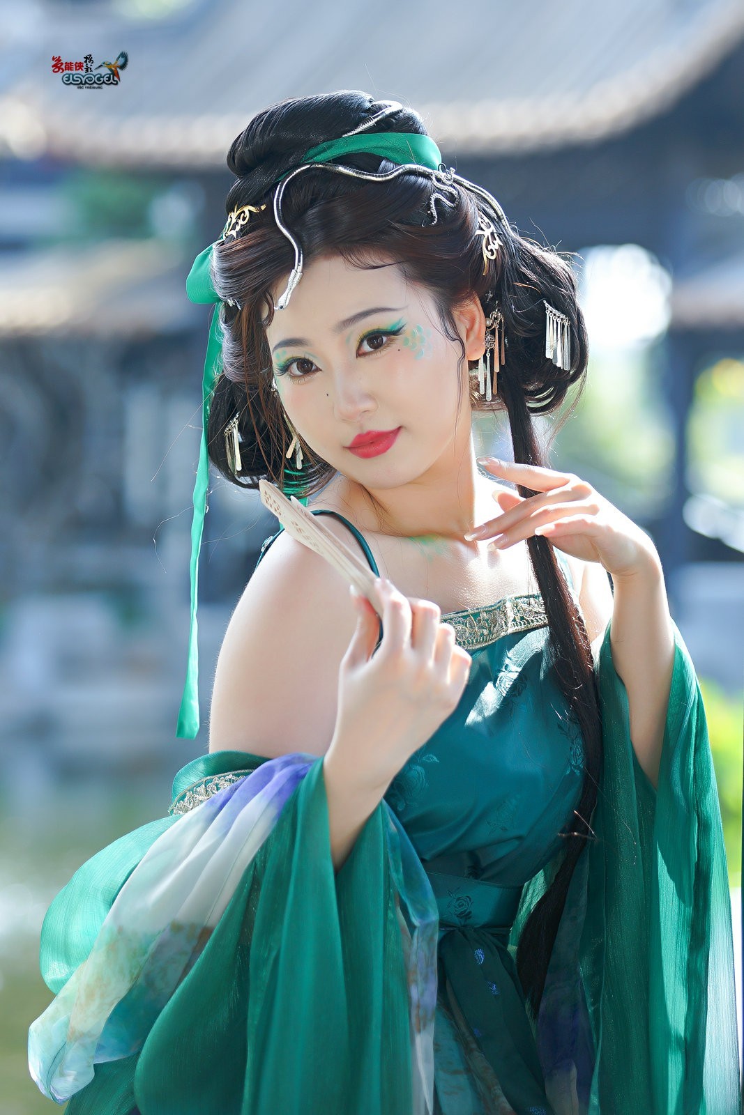 【春日青蛇妖女】---小魚