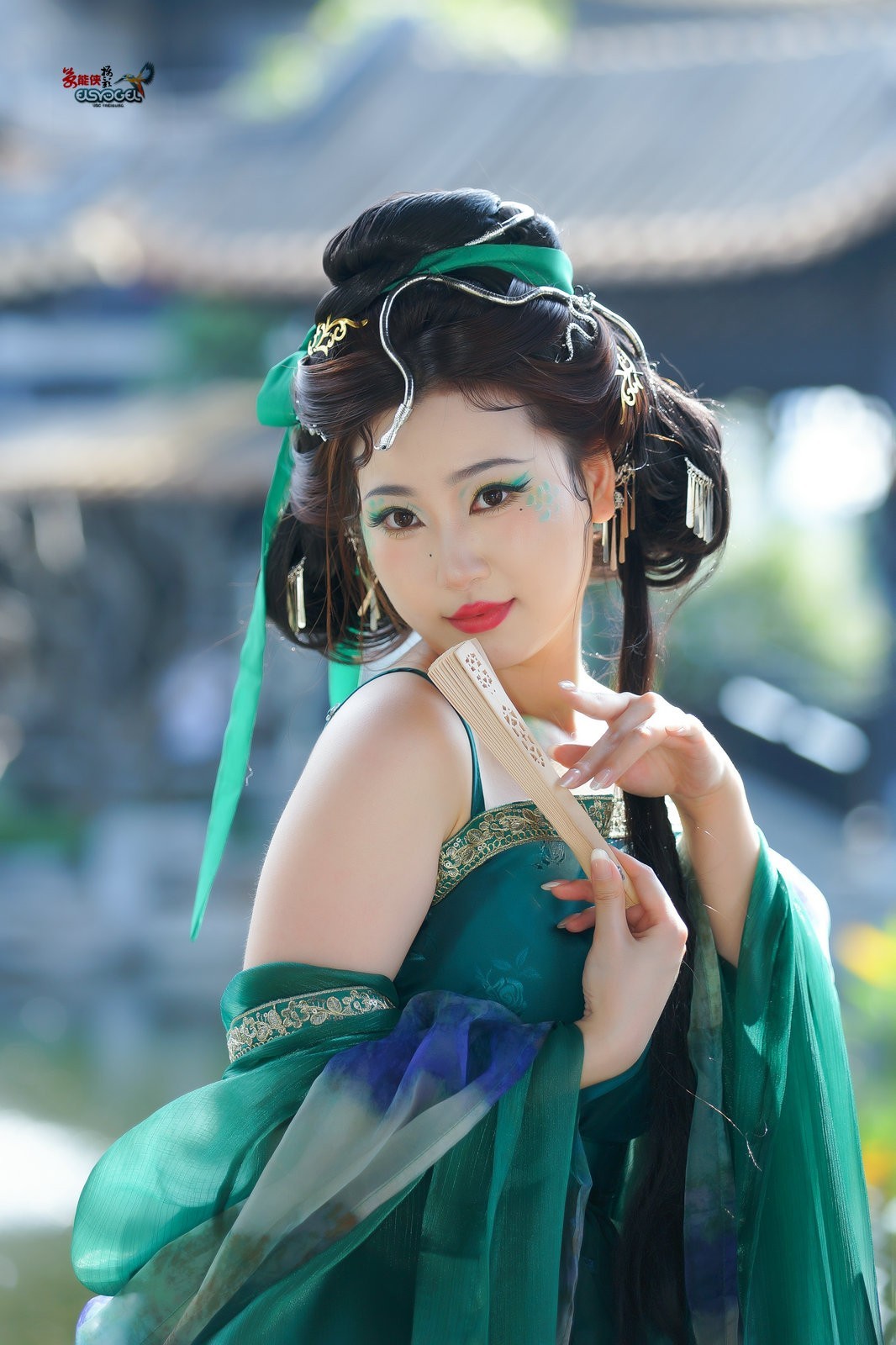 【春日青蛇妖女】---小魚