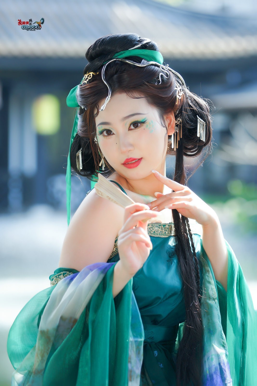 【春日青蛇妖女】---小魚