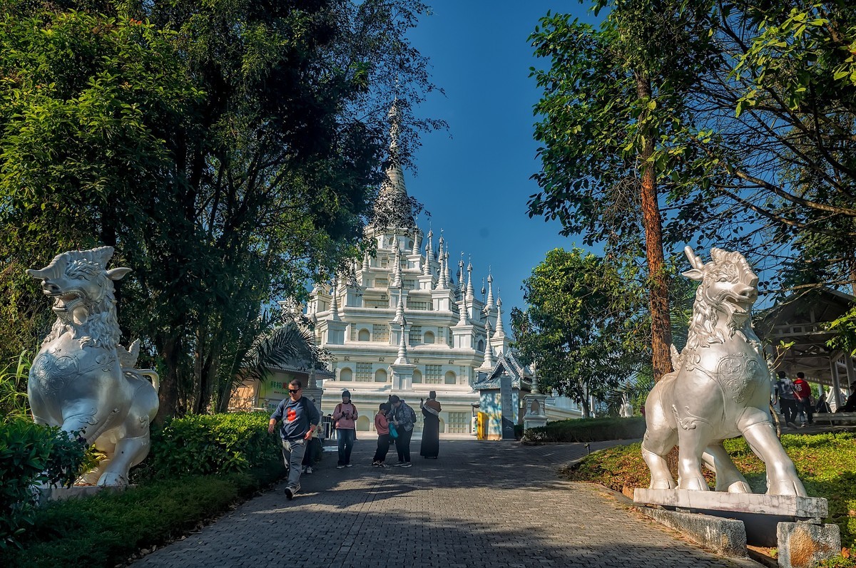 云南芒市 · 勐焕银塔（3）