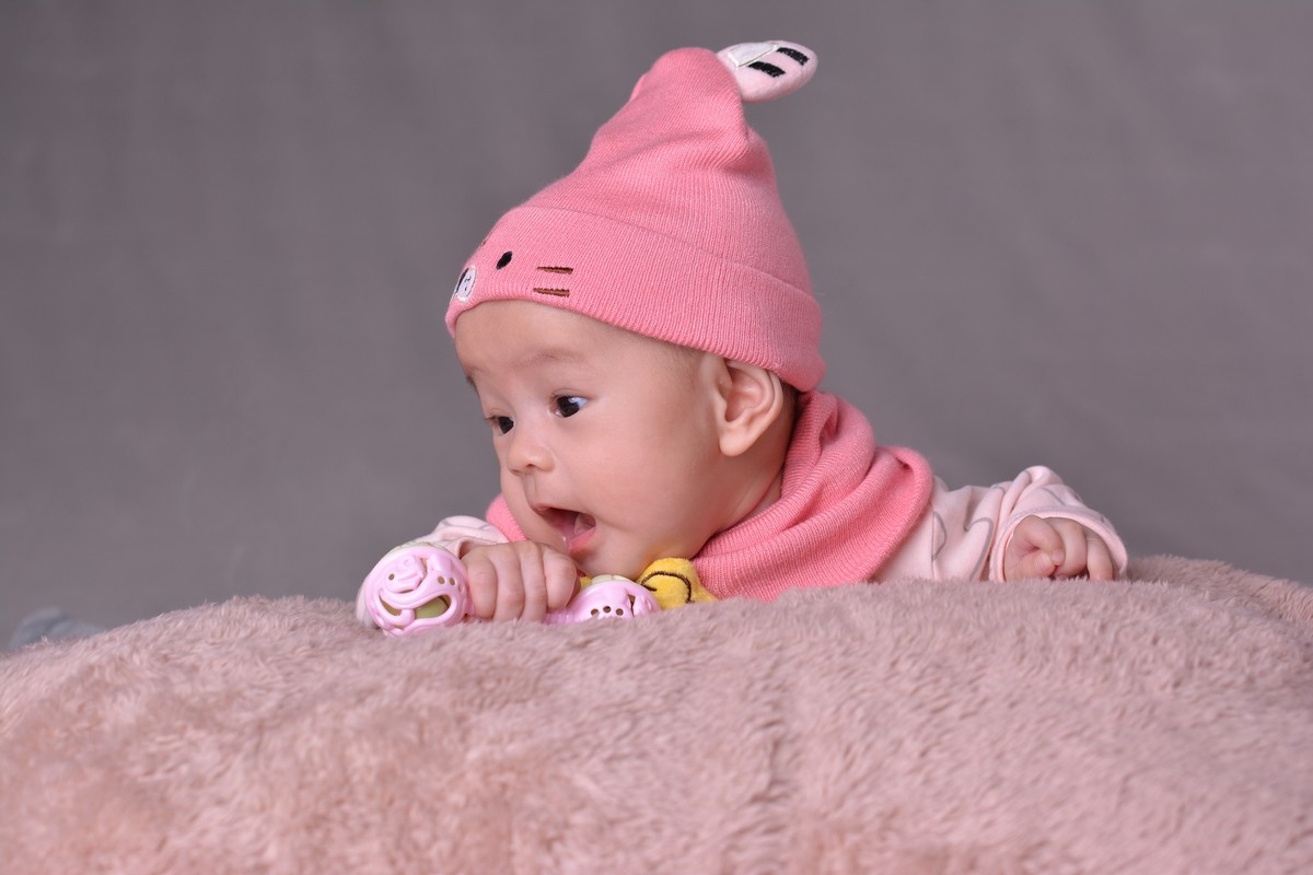 人像宝宝照100天，35定，直出