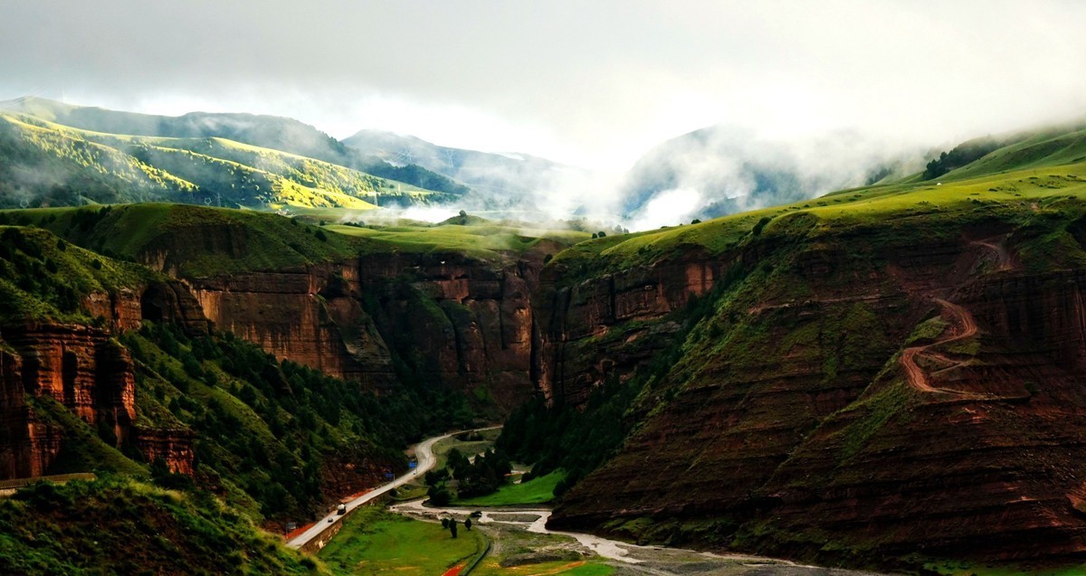 同德县河北乡石藏丹霞观景台【2】