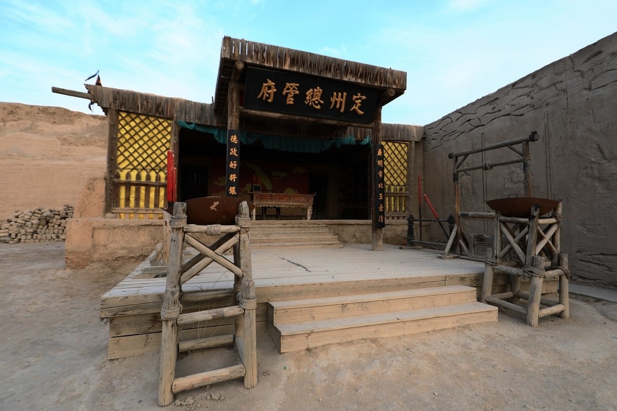 东方好莱坞——镇北堡西部影视城