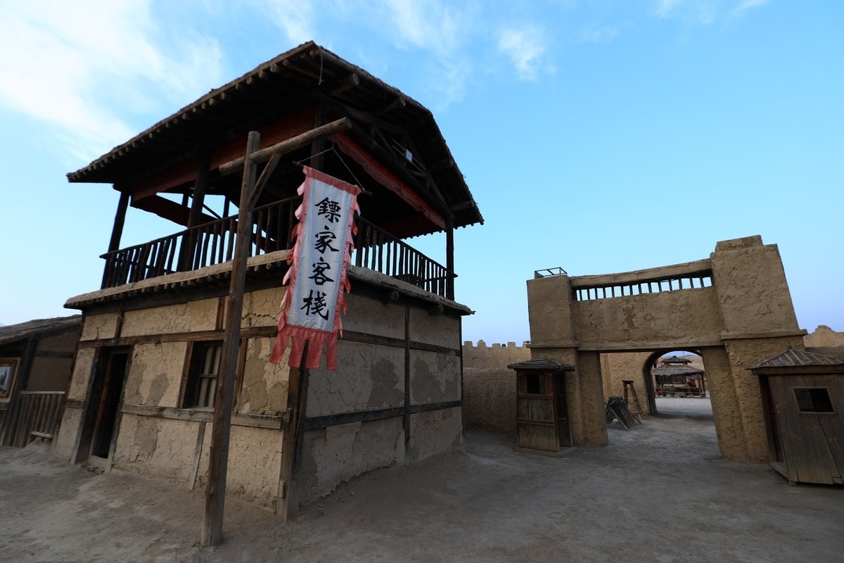 东方好莱坞——镇北堡西部影视城