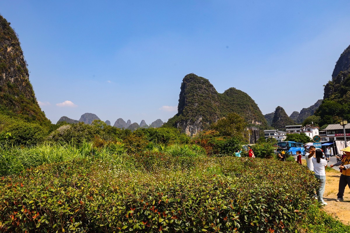 桂林--游月亮山1