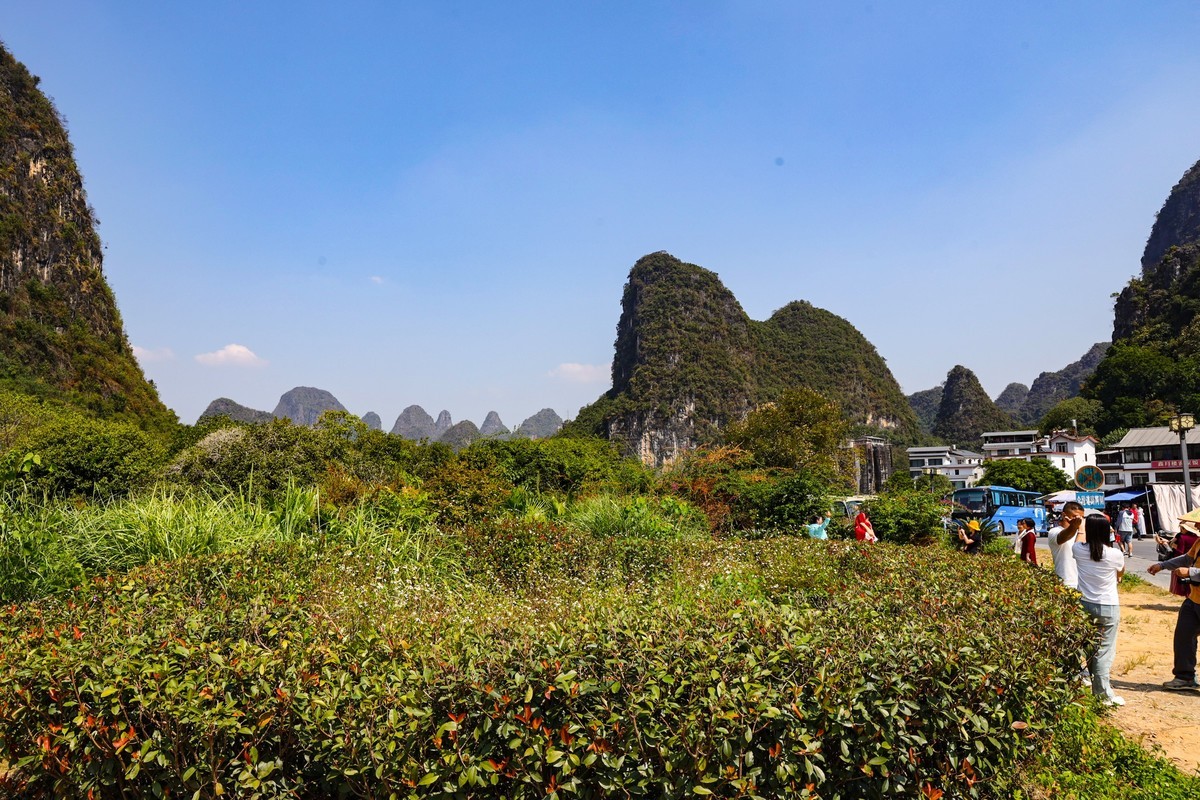 桂林--游月亮山1