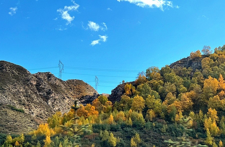 《不老松：纪实摄影》【山河锦绣】青海彩虹部落土族园！