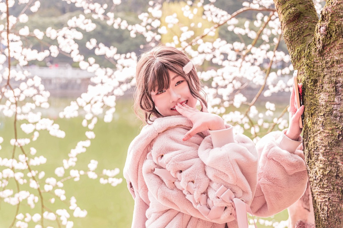 看一组Z24-120f/4s风景、微距及人像片，再谈谈这镜头