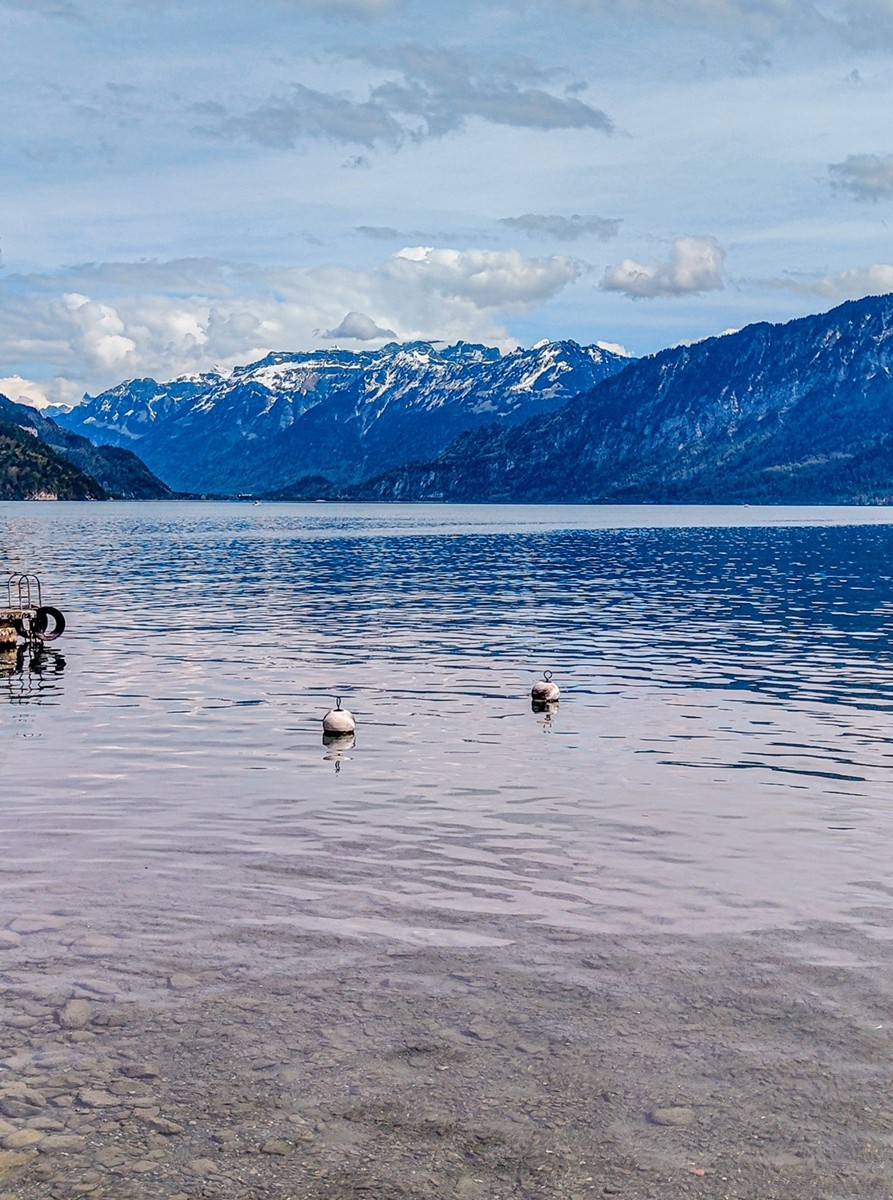 “因特拉肯”之湖