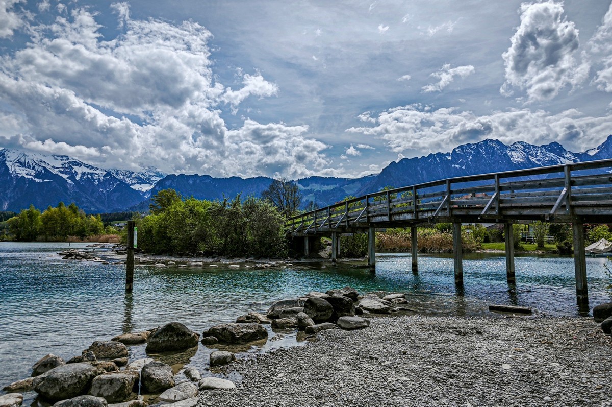 “因特拉肯”之湖