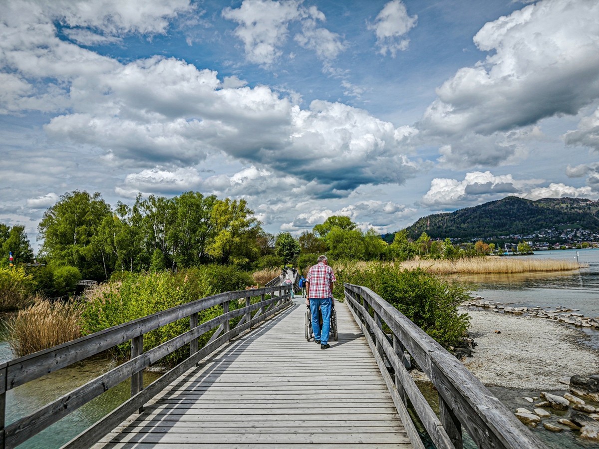 “因特拉肯”之湖