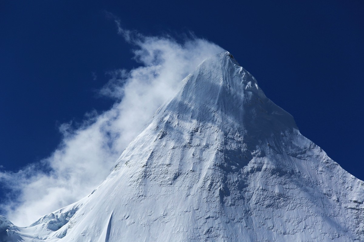 亚丁.洛绒牛场--央迈勇