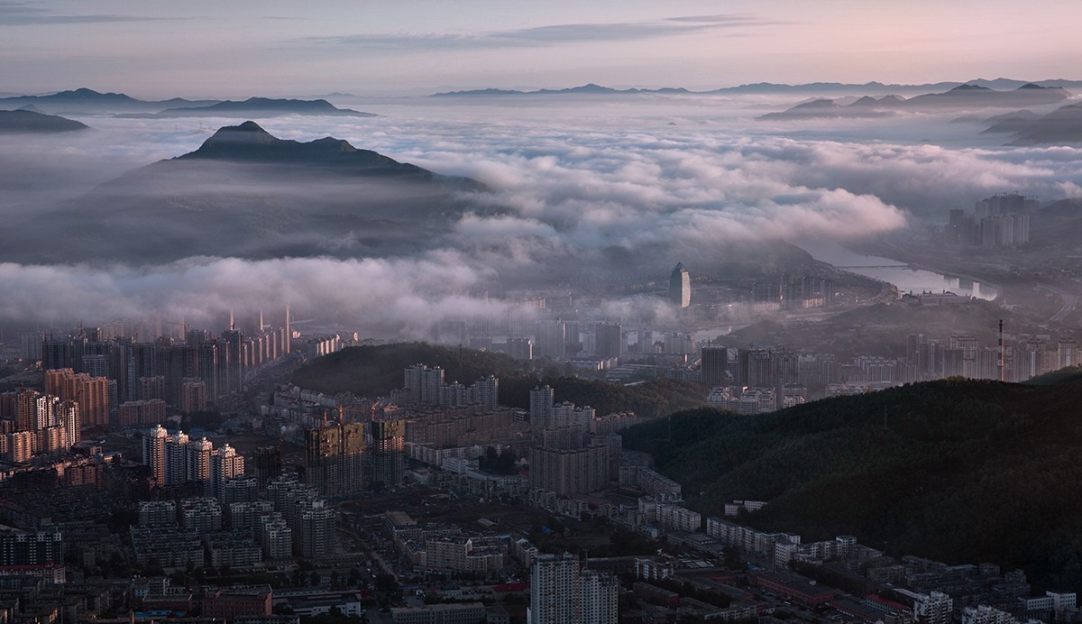 老片子 . 咔嚓瞬间