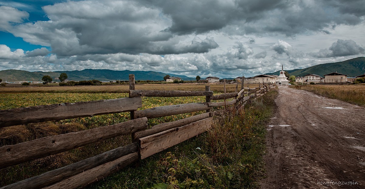 老片子 . 咔嚓瞬间