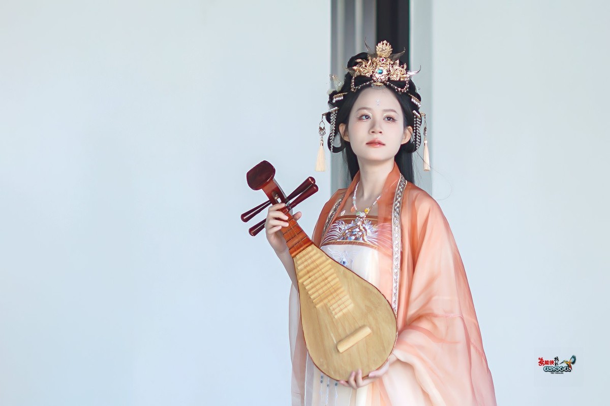 【琵琶少女】---丽丽