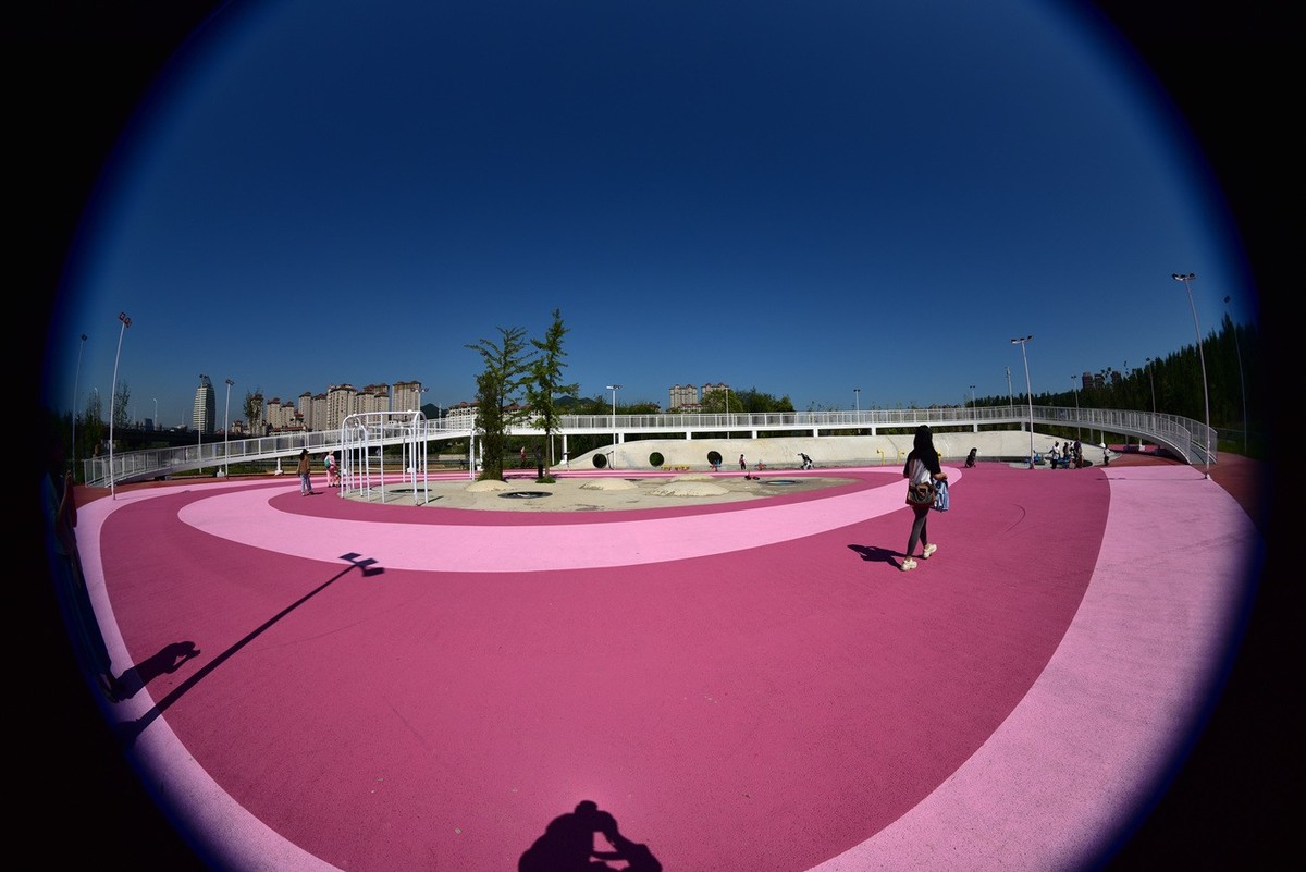 花园山和太子河，鱼眼拍摄。