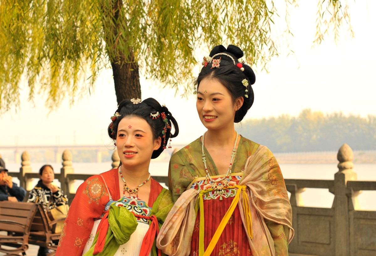 龙门石窟抓拍人物篇