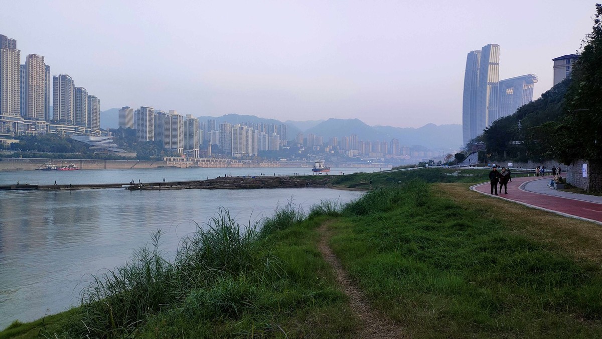 冬天的滨江公园