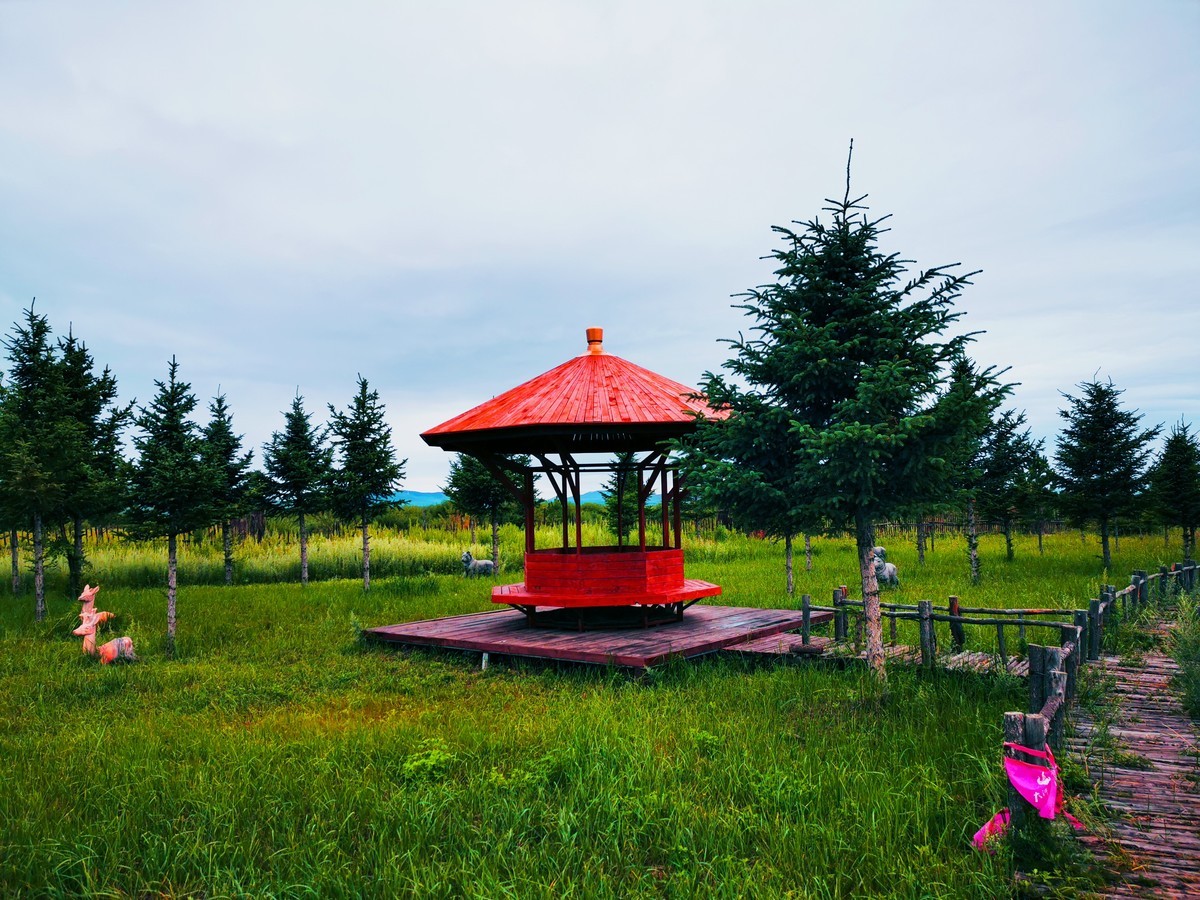 春暖花开的京北草原大汗行宫~~