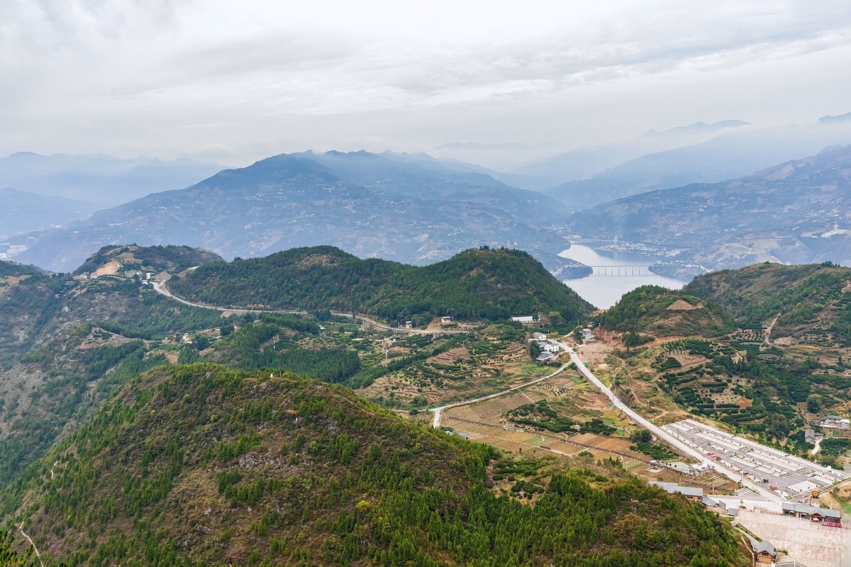 旅游记录 ：重庆 · 奉节 · 三峡之巅