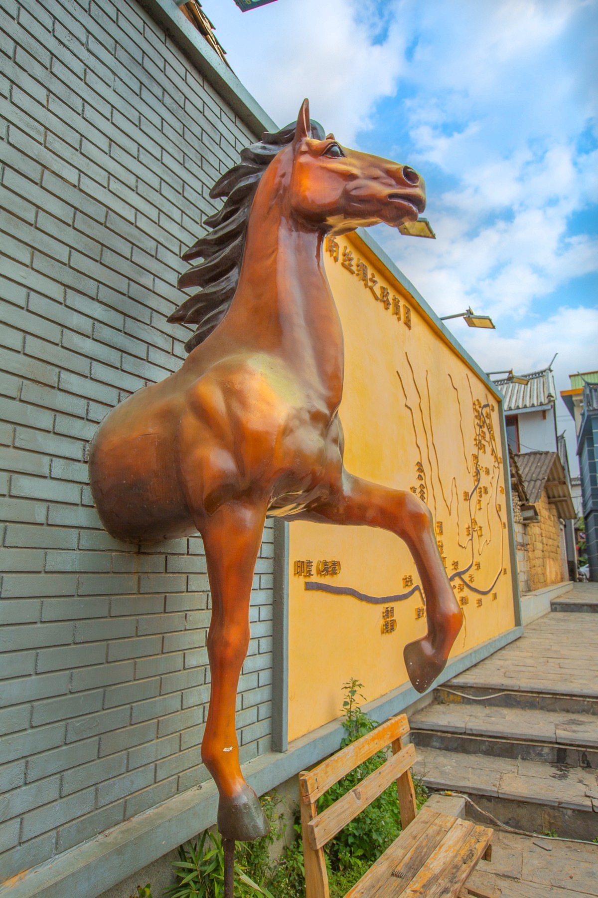 2025-03-31云南保山青龙街（一）