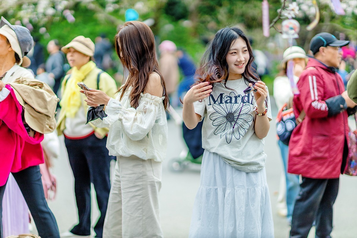 鼋头渚樱花美女蹭拍