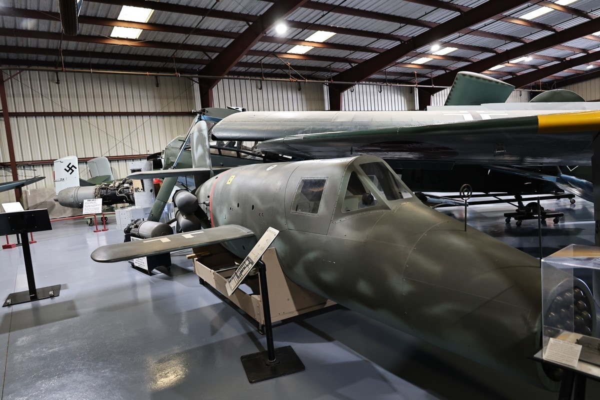 R8配24-105/f4-7.1拍摄