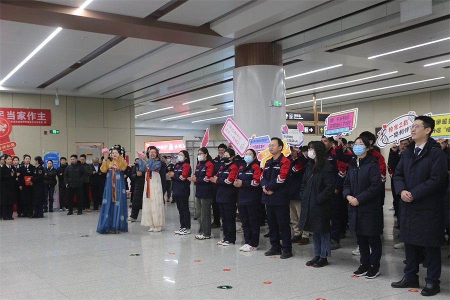 快闪洛阳地铁2号线的演艺