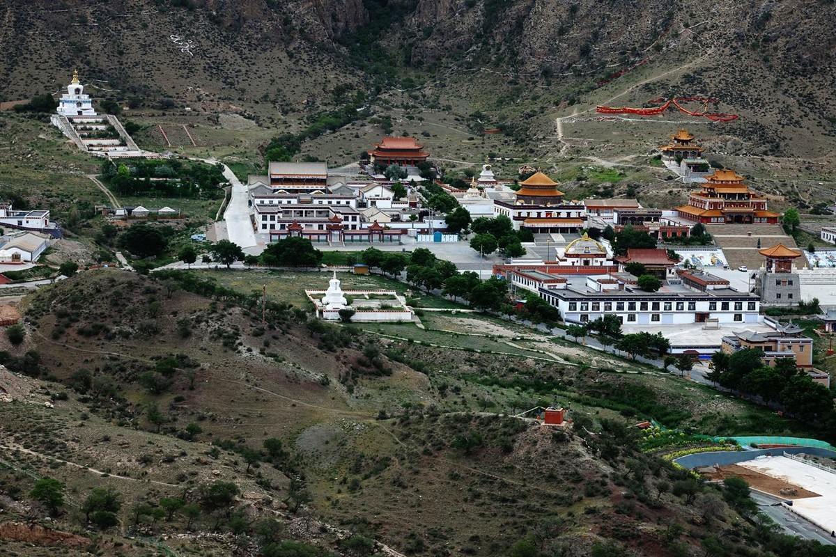 穿越贺兰山随拍