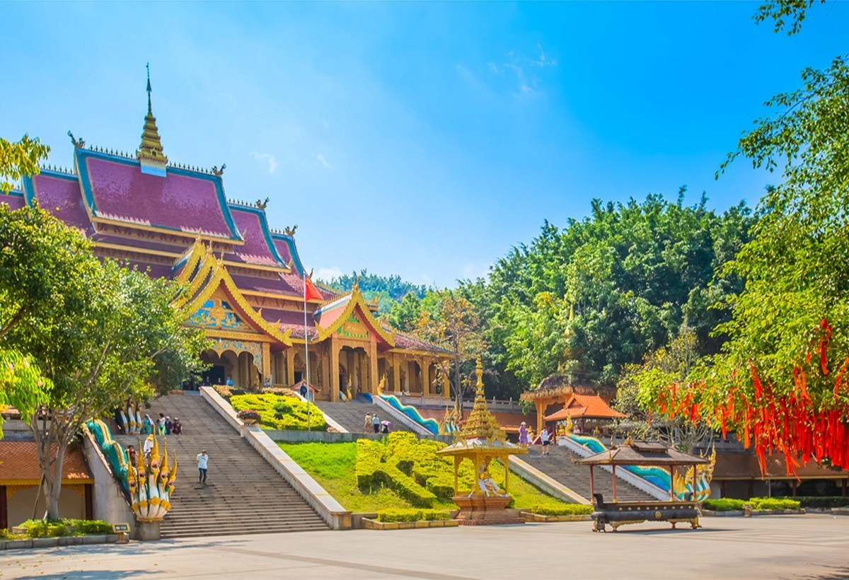 2025-02-06西双版纳勐泐文化旅游区