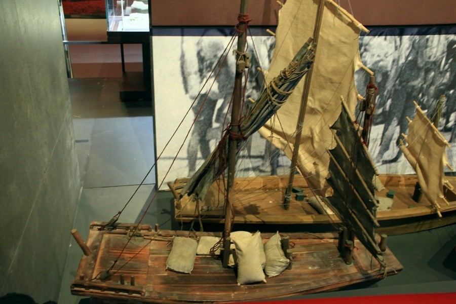 《不老松：忆海南游记》解放海南島渡海战役纪念舘！(05)